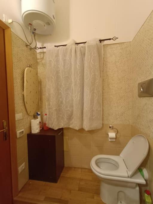 קליארי "Orchidea" Camera Privata Nell'Appartamento Condiviso מראה חיצוני תמונה