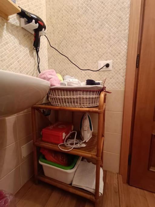קליארי "Orchidea" Camera Privata Nell'Appartamento Condiviso מראה חיצוני תמונה